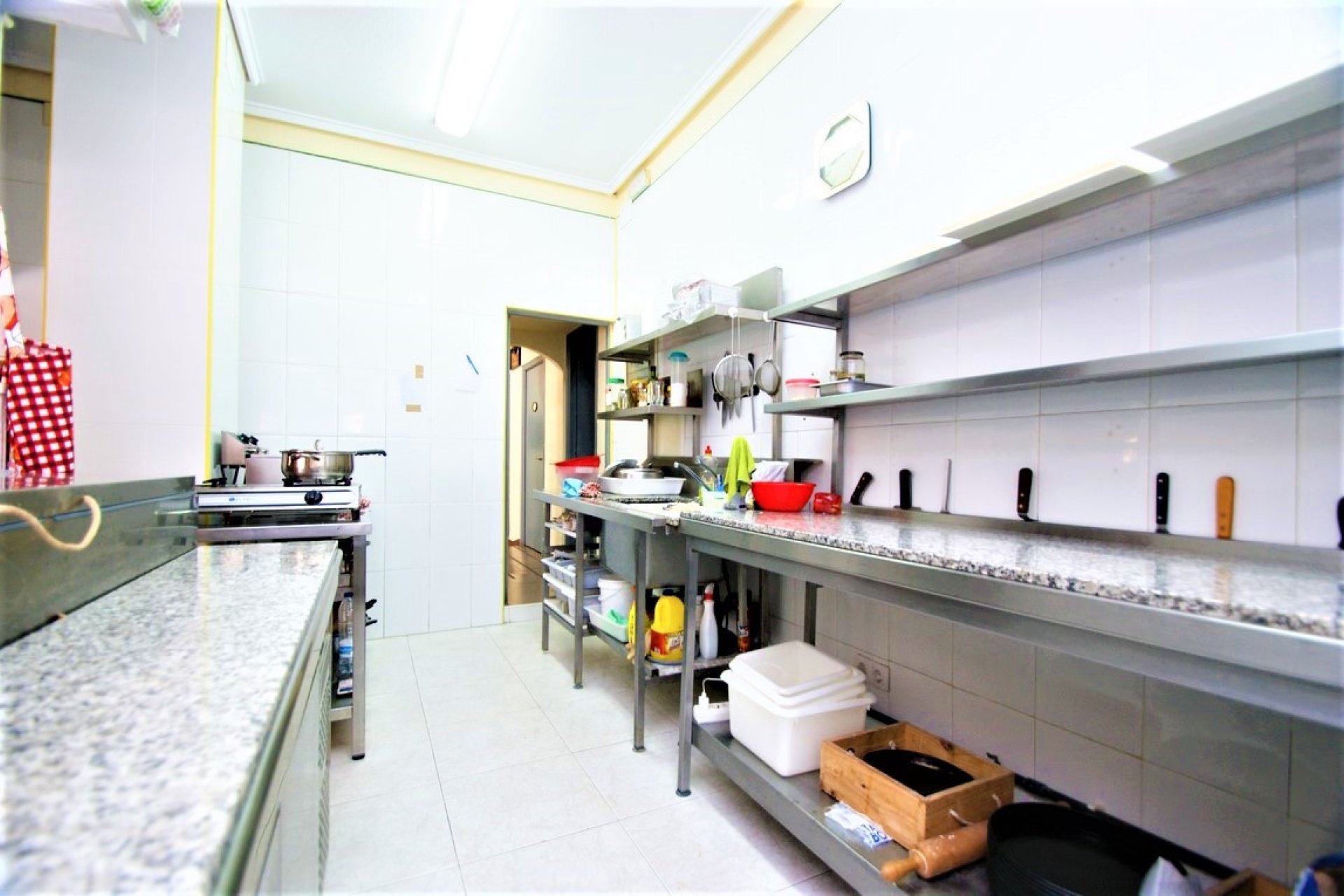 Resale - Commercial property -
Torrevieja - Torrevieja Centro