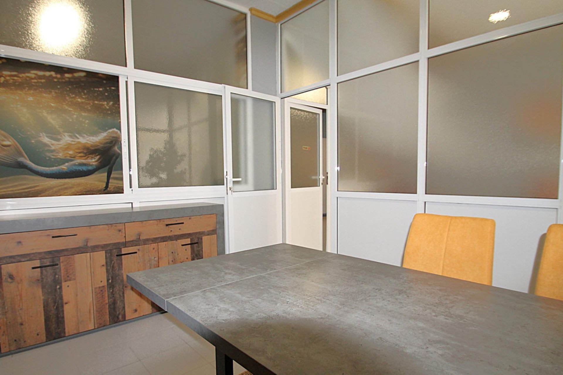 Resale - Commercial property -
Torrevieja - Torrevieja Centro