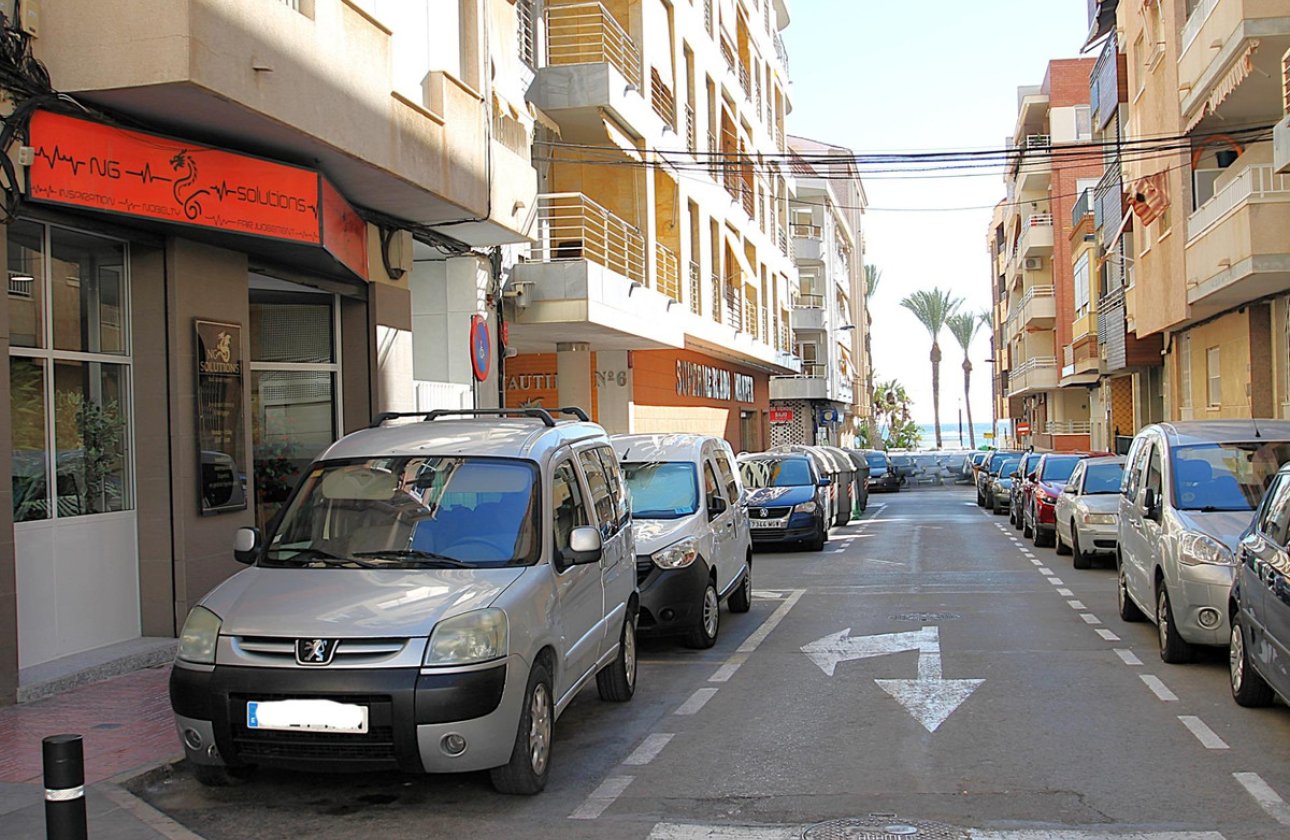 Resale - Commercial property -
Torrevieja - Torrevieja Centro
