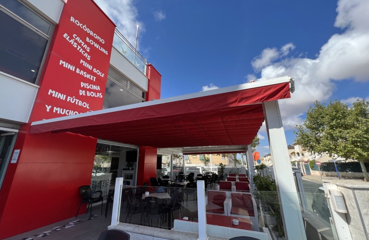 Resale - Commercial property -
Torrevieja - Torrevieja Centro