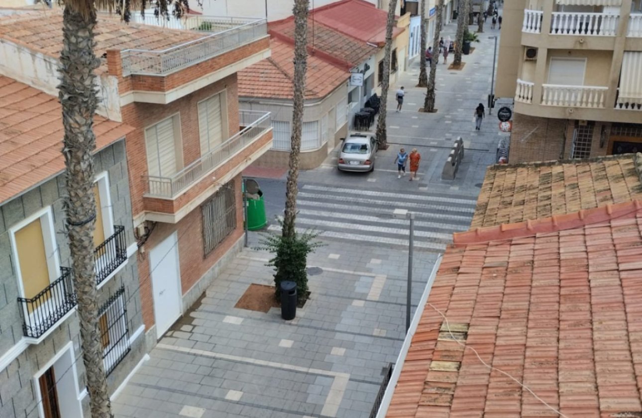 Resale - Commercial property -
Torrevieja - Torrevieja Centro