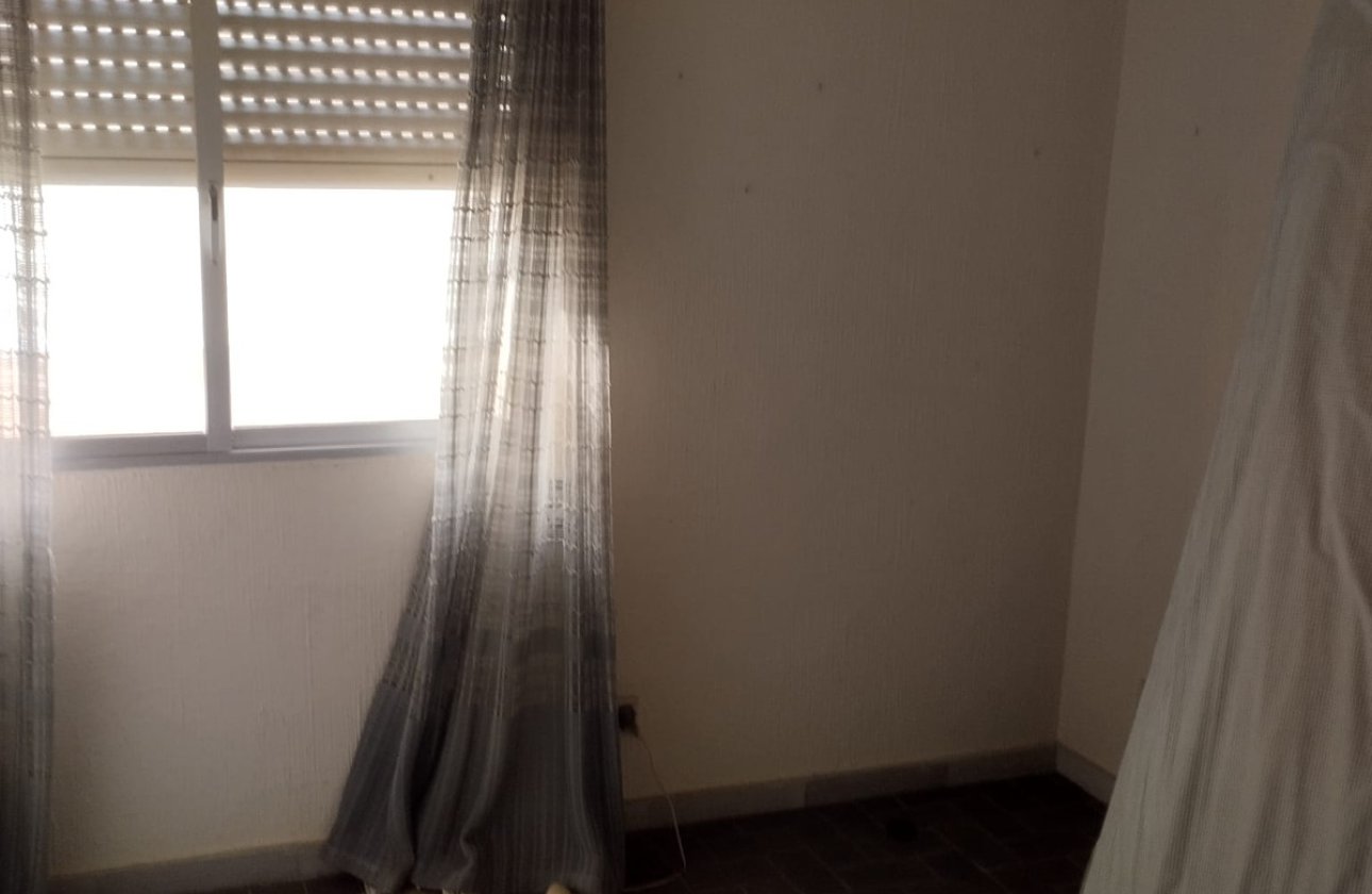 Resale - Commercial property -
Torrevieja - Torrevieja Centro