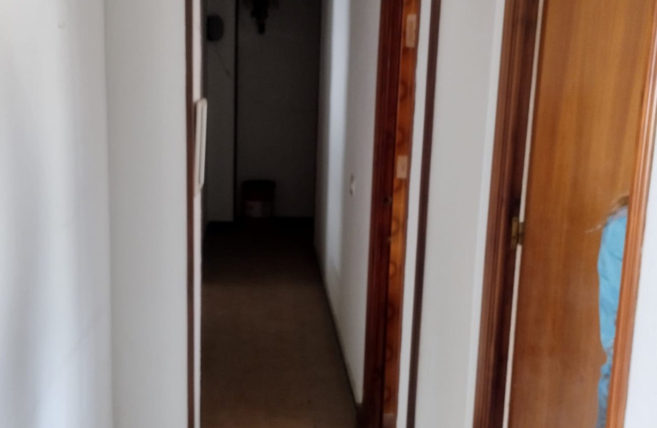 Resale - Commercial property -
Torrevieja - Torrevieja Centro