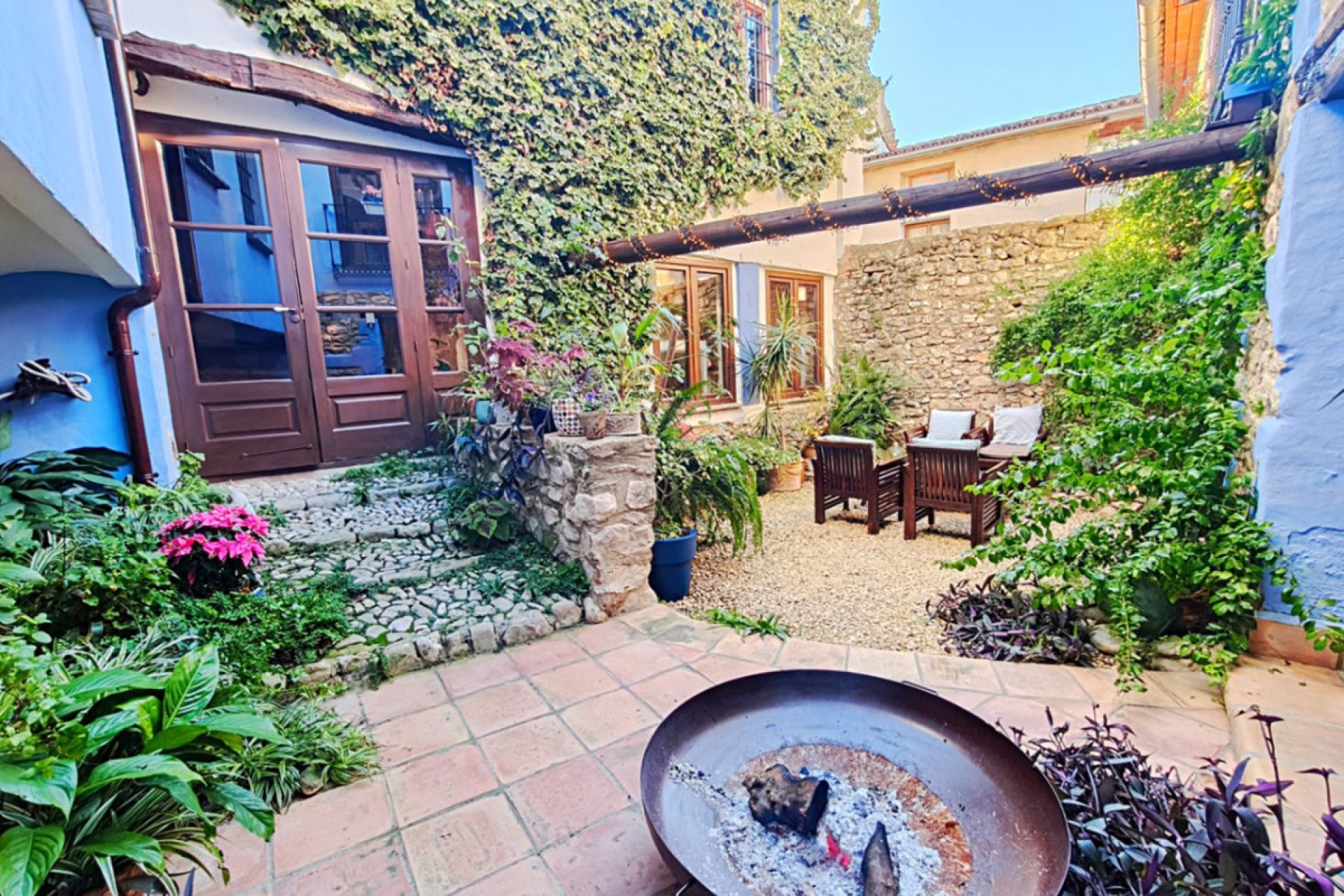 Resale - Commercial property -
Vall de Gallinera - Vall de Gallinera Centro