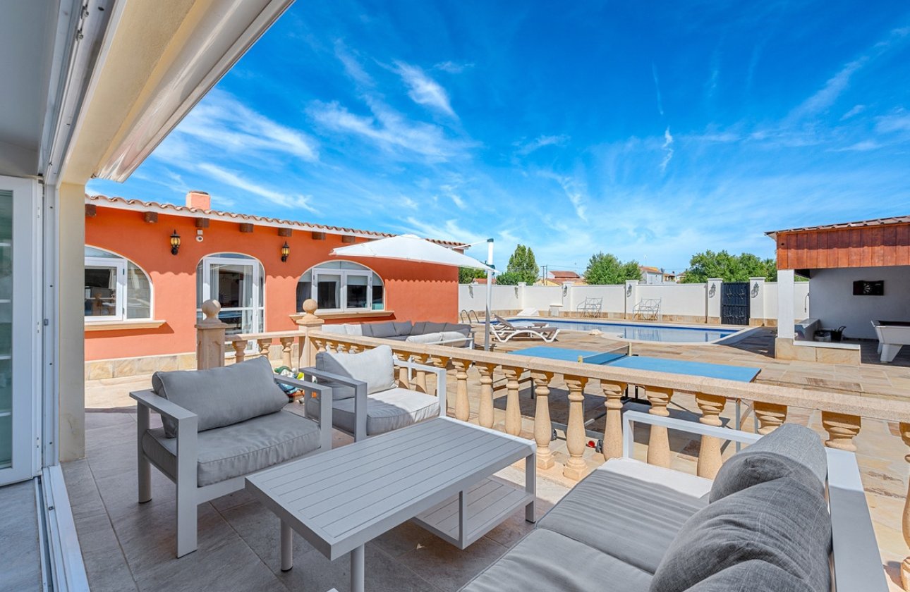 Resale - country house -
Almoradí - Almoradi Centro