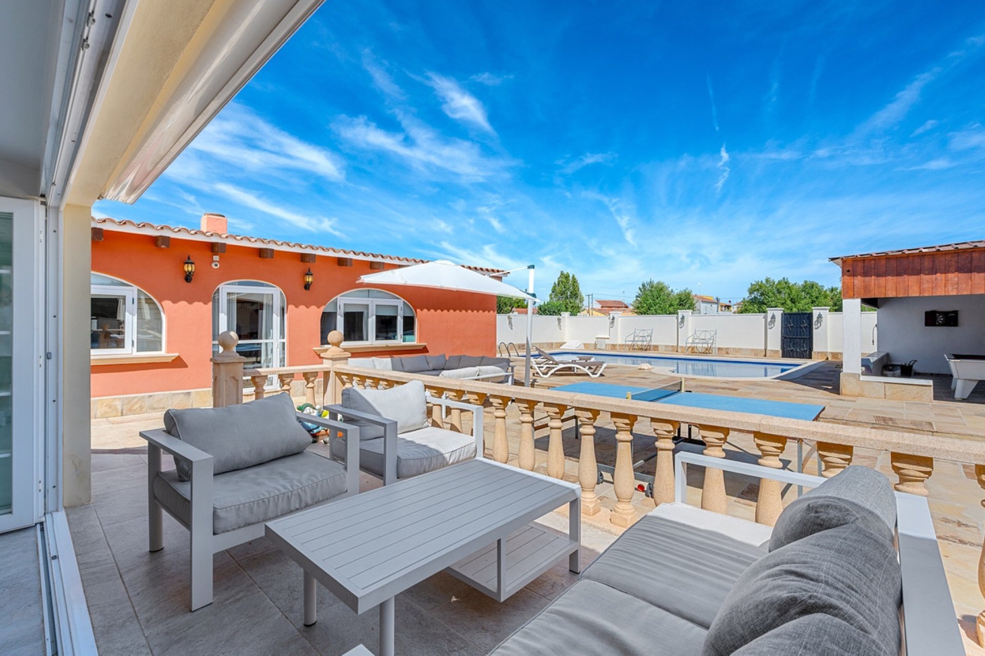 Resale - country house -
Almoradí - Almoradi Centro