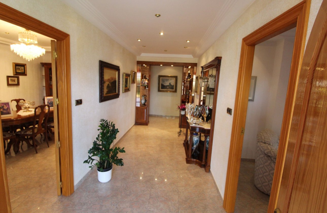 Resale - country house -
Elche - Valverde