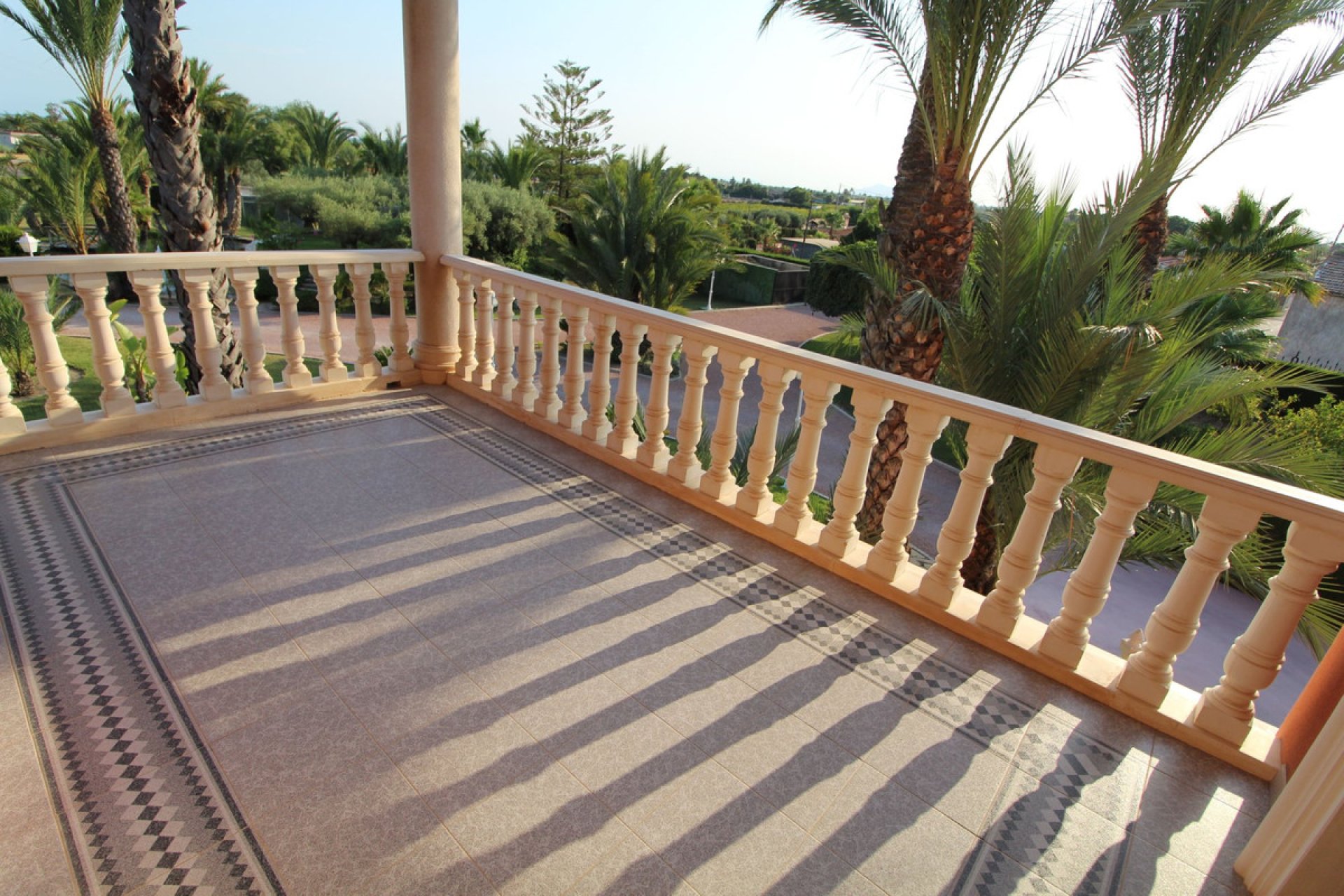 Resale - country house -
Elche - Valverde