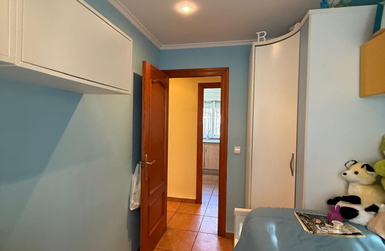 Resale - country house -
Elda - Elda Centro