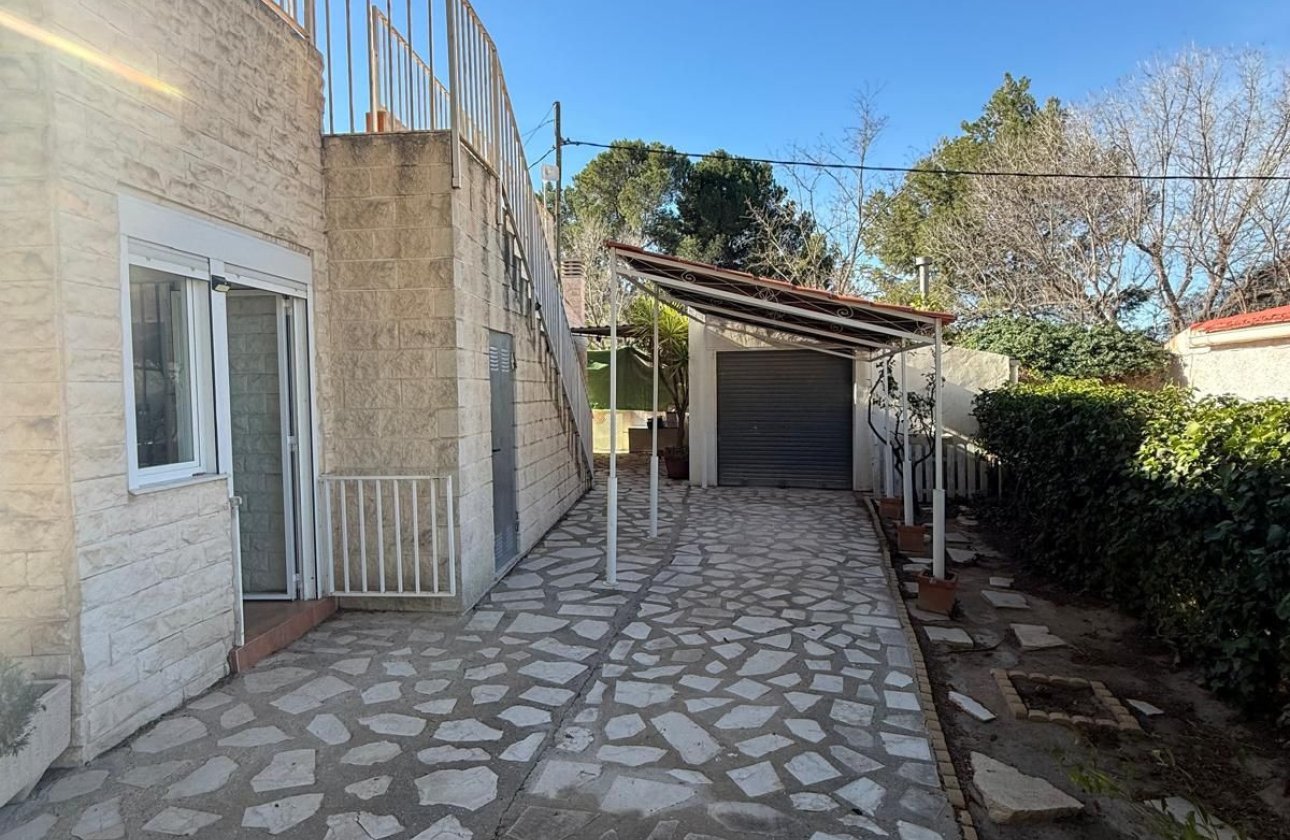 Resale - country house -
Elda - Elda Centro