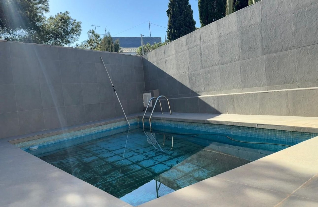 Resale - country house -
Elda - Elda Centro