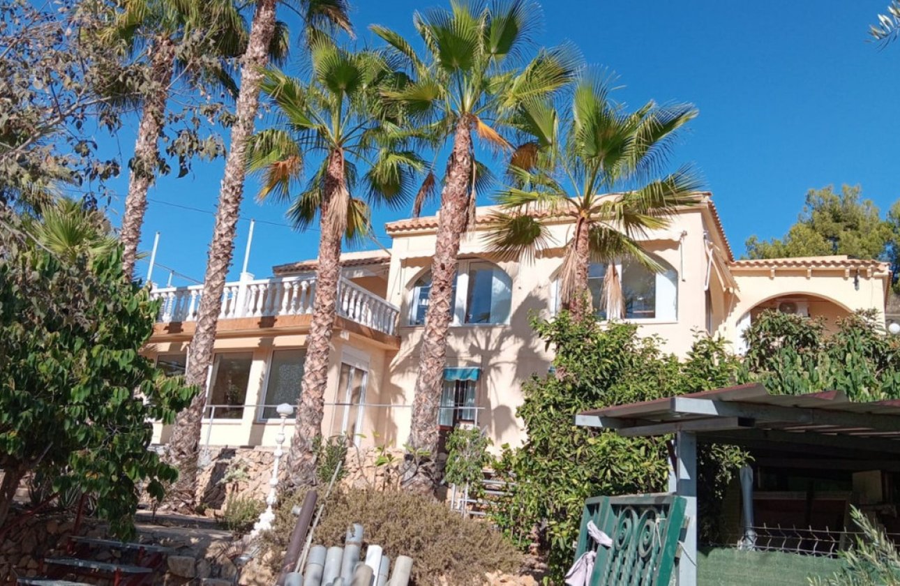 Resale - country house -
La Nucía - Cautivador