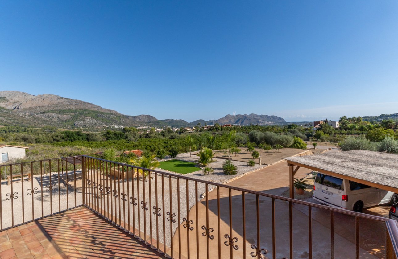 Resale - country house -
Orba - Orba Centro