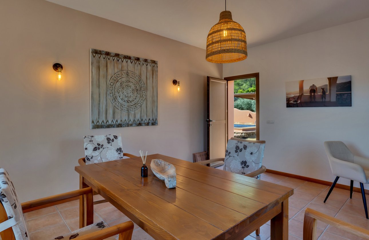 Resale - country house -
Orba - Orba Centro