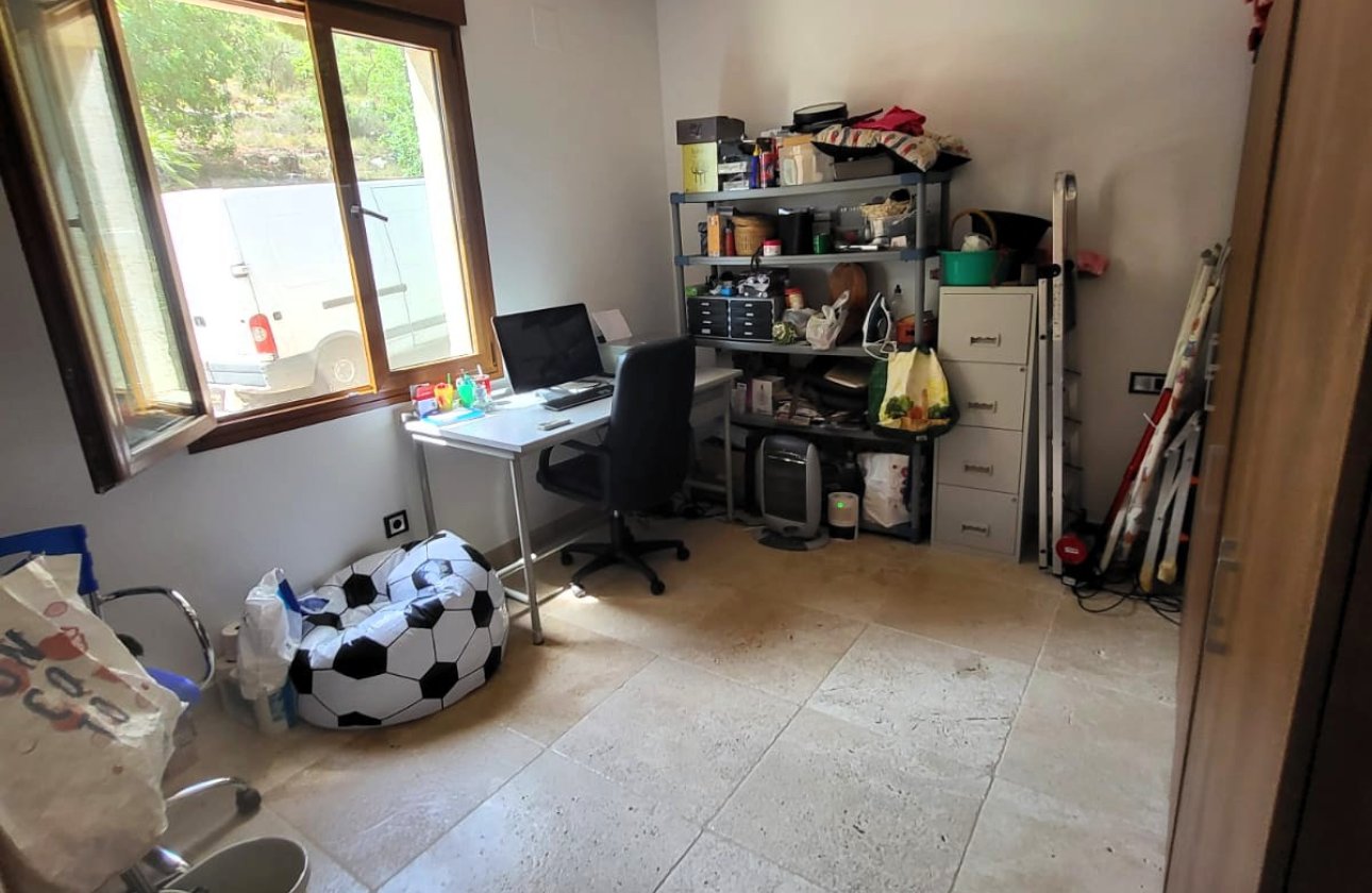 Resale - country house -
Pego - Pego Centro