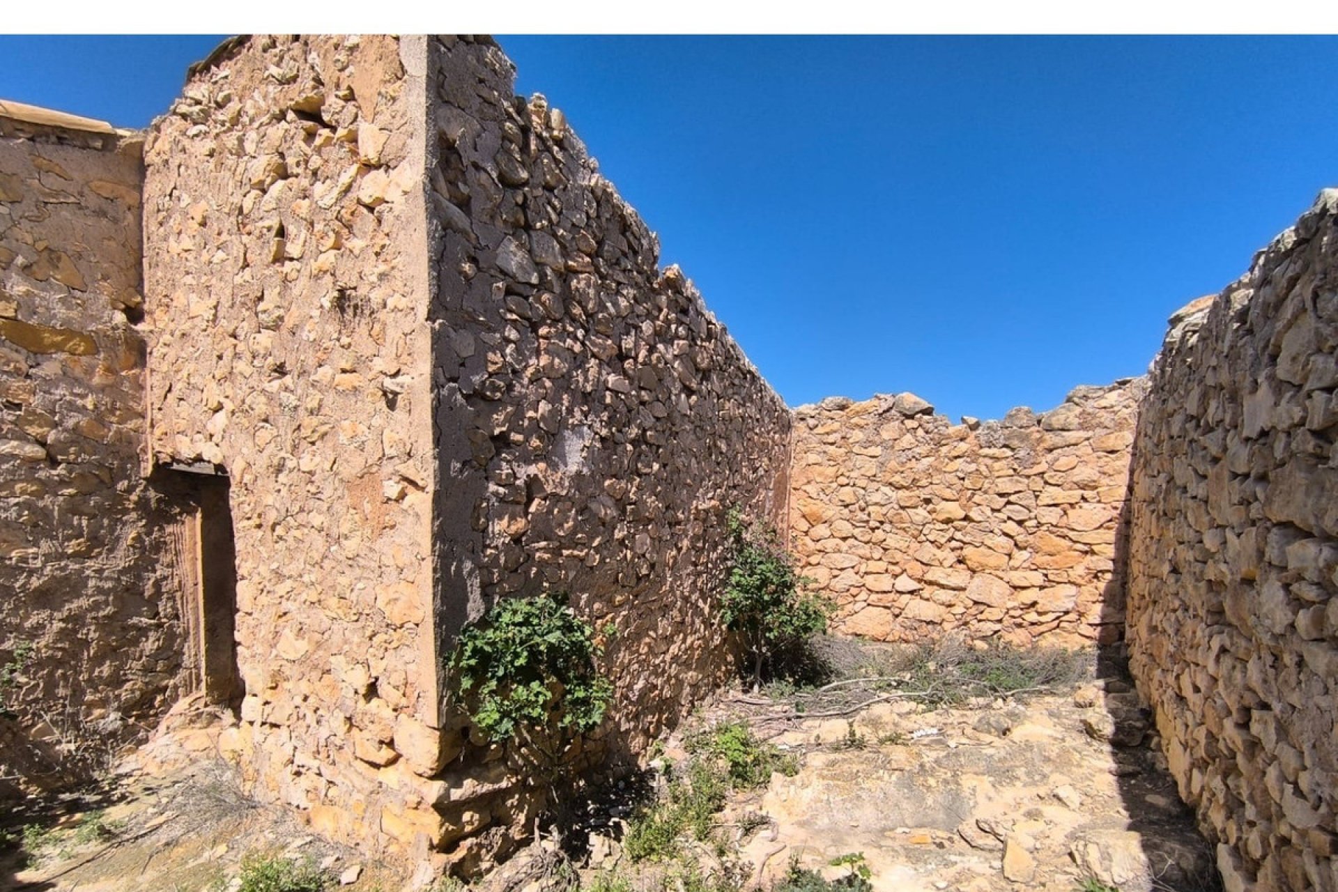 Resale - country house -
Pinoso - Pinoso Centro