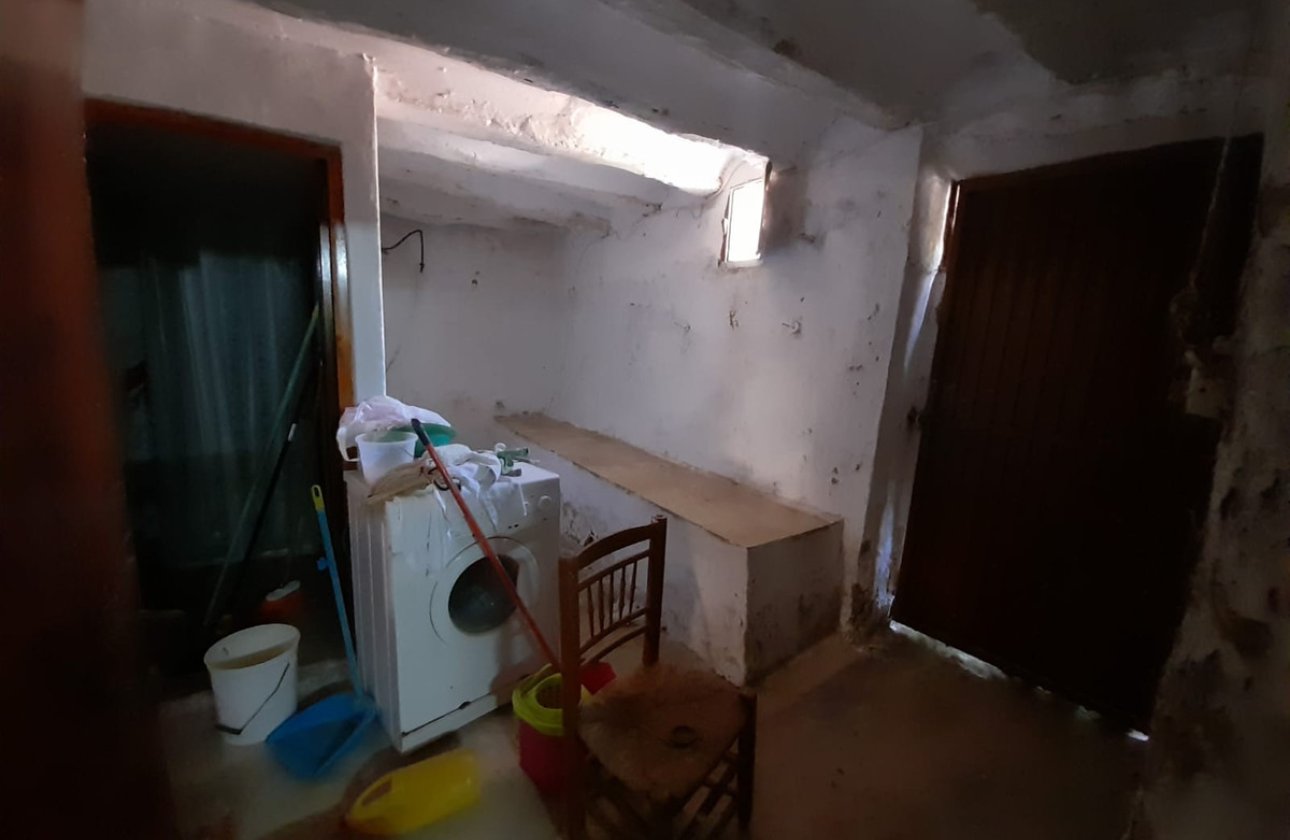 Resale - country house -
Pinoso - Pinoso Centro