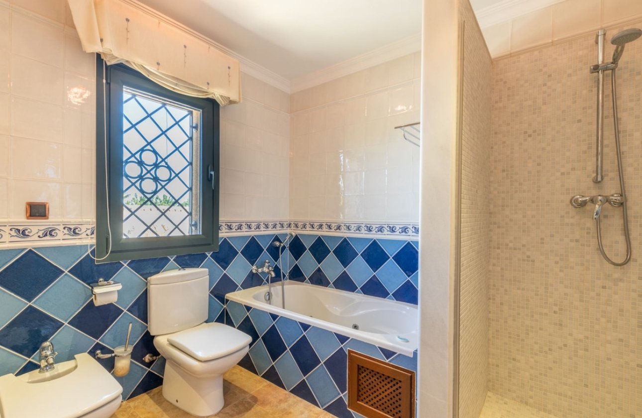 Resale - country house -
Teulada - Benimarco