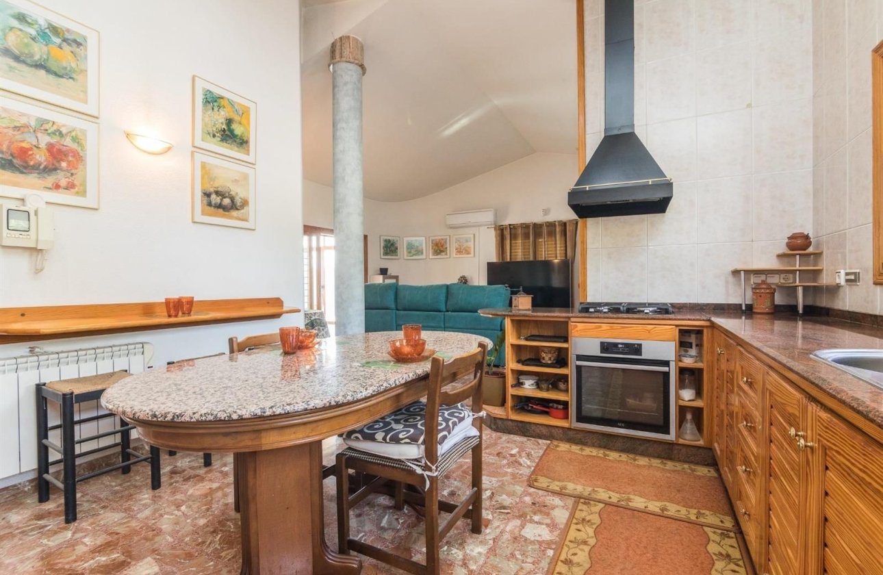 Resale - detached house -
Elche/Elx - Corte Ingles