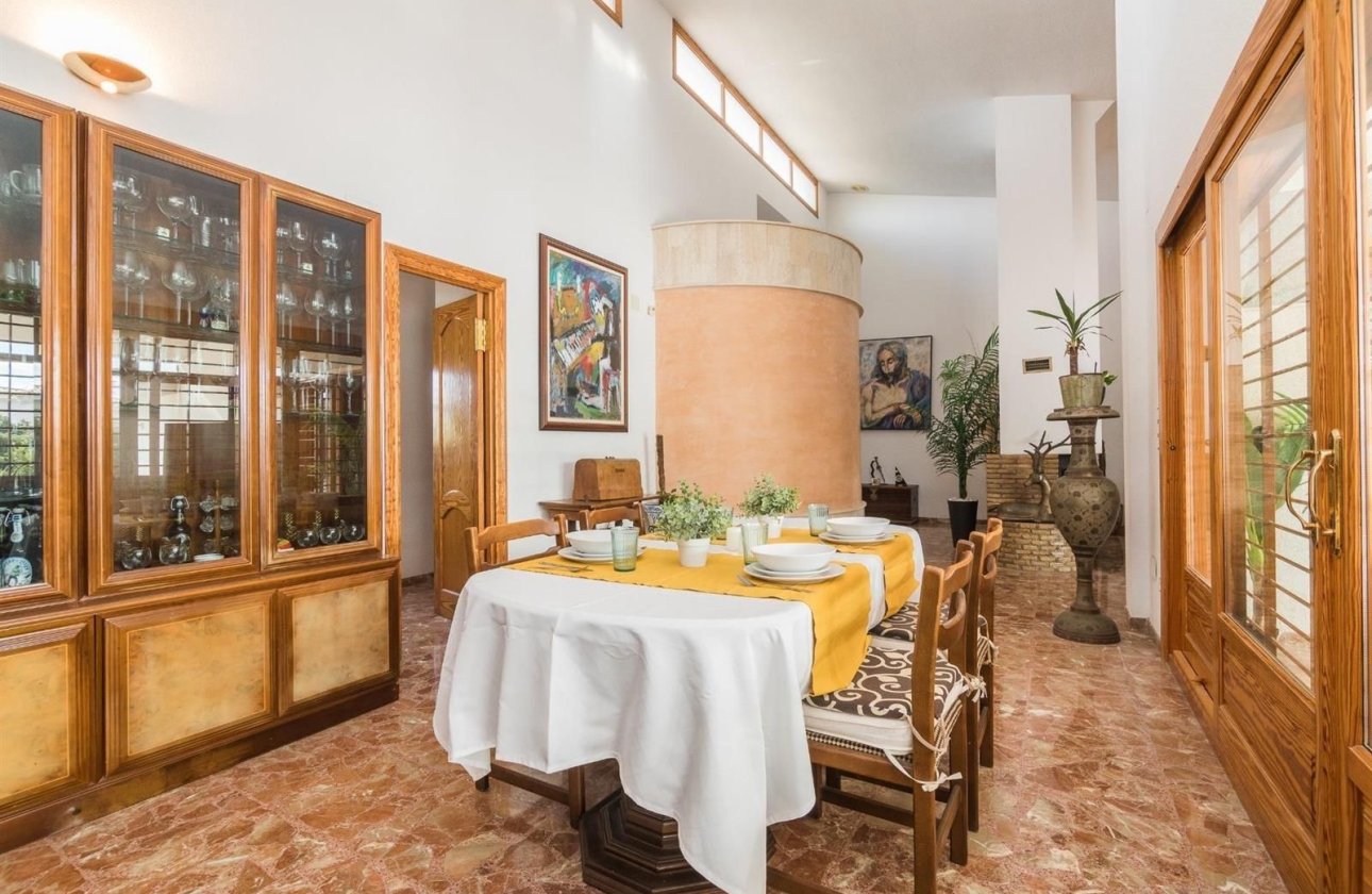 Resale - detached house -
Elche/Elx - Corte Ingles