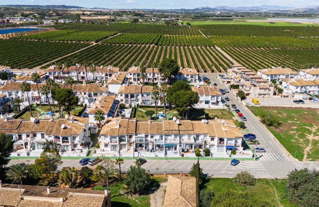 Resale - Duplex apartment -
Torrevieja - Lago Jardin