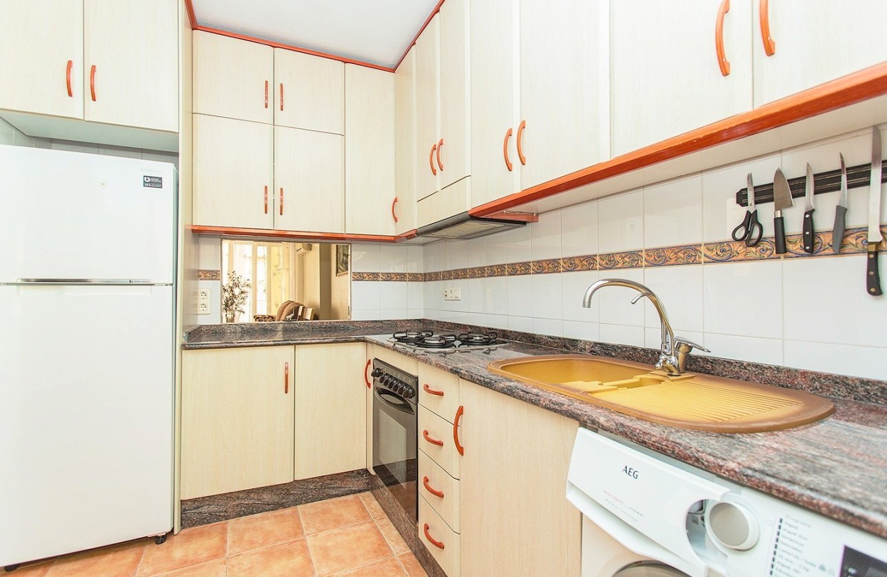 Resale - Flat -
Torrevieja - Playa del Cura