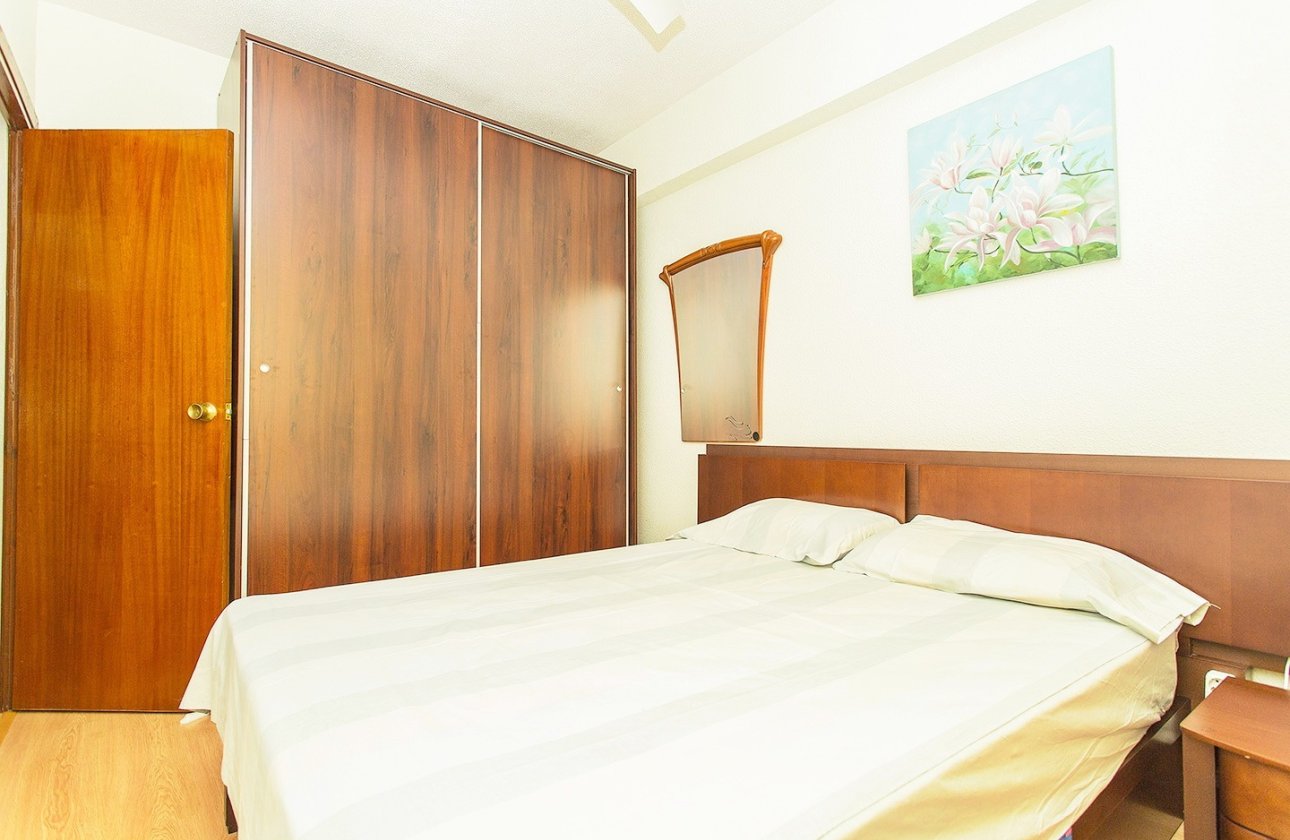 Resale - Flat -
Torrevieja - Playa del Cura