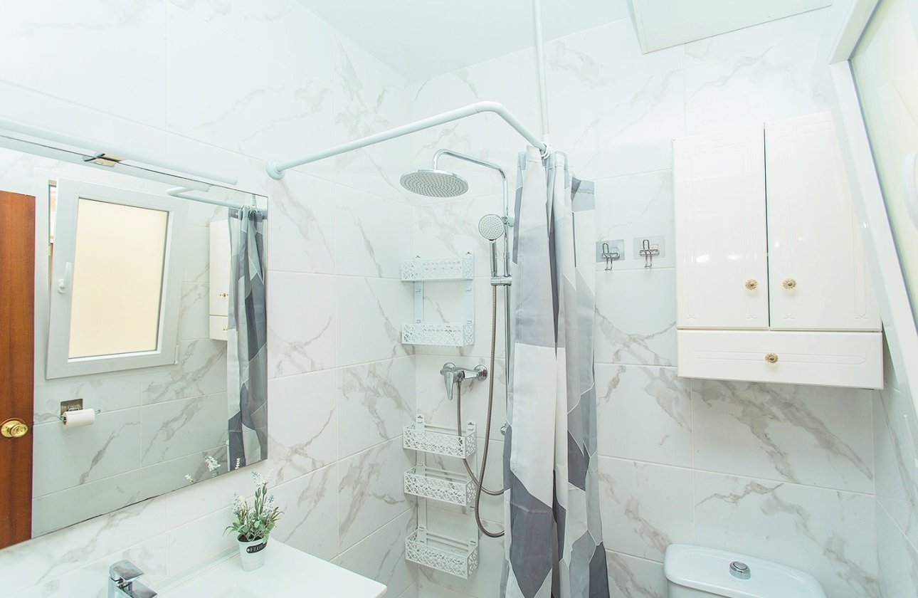 Resale - Flat -
Torrevieja - Playa del Cura