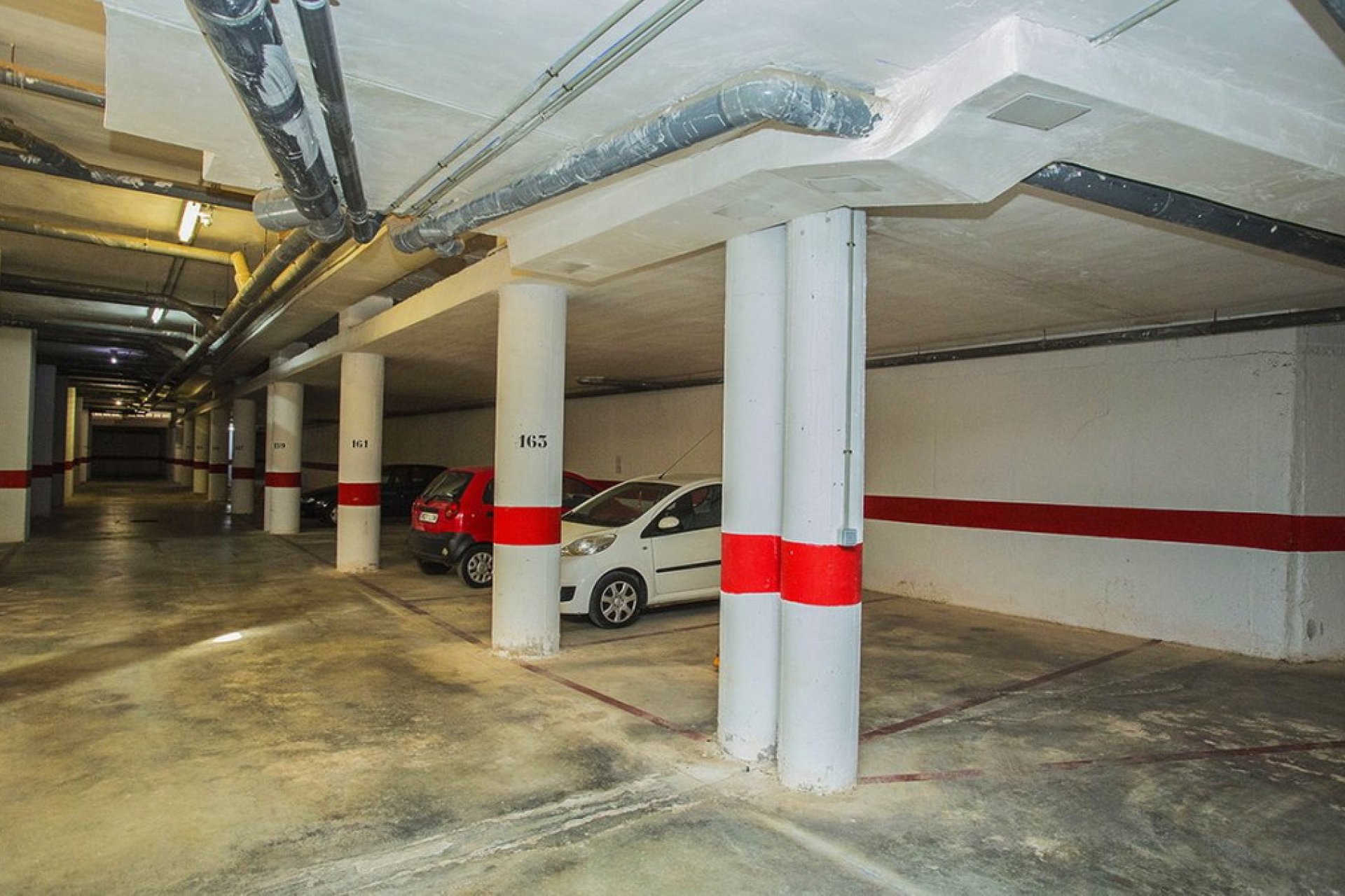 Resale - Garage -
Torrevieja - La Mata