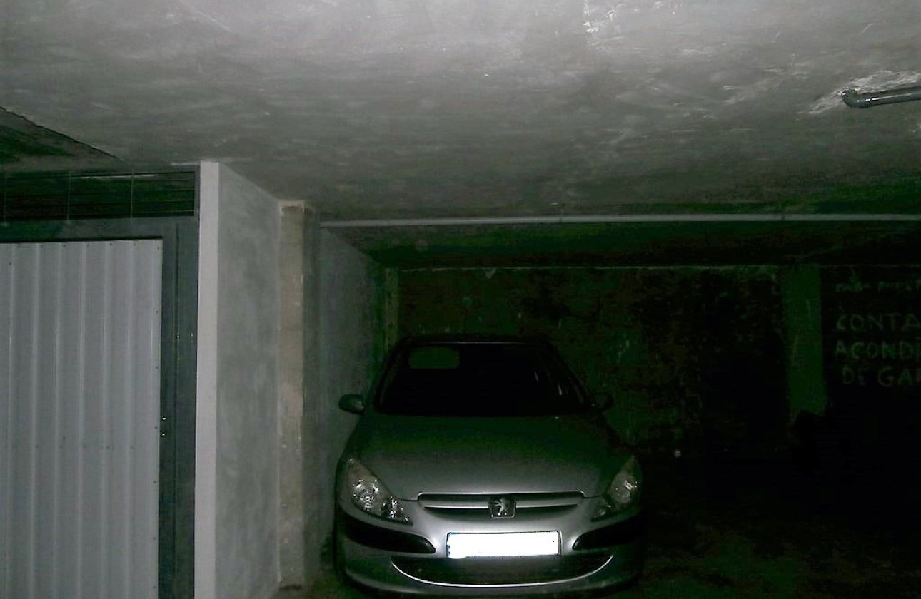 Resale - Garage -
Torrevieja - La Mata