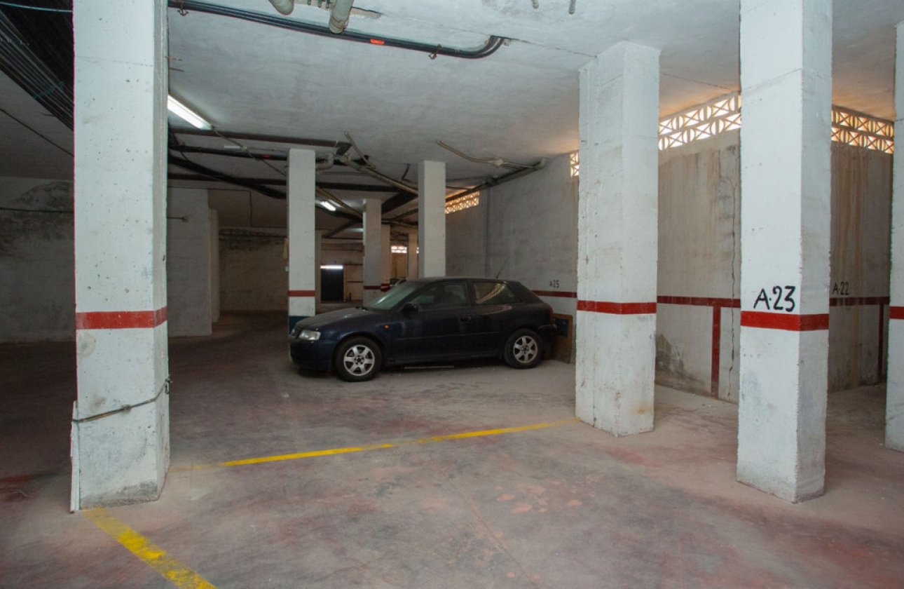 Resale - Garage -
Torrevieja - Torre la mata