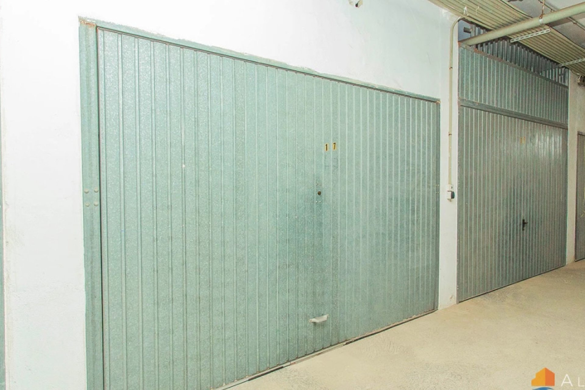 Resale - Garage -
Torrevieja - Torre la mata