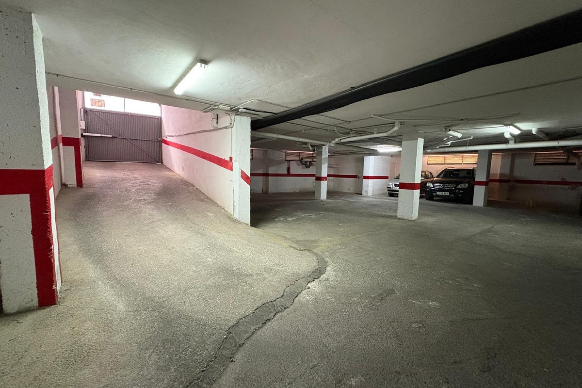 Resale - Garage -
Torrevieja - Torrevieja Centro