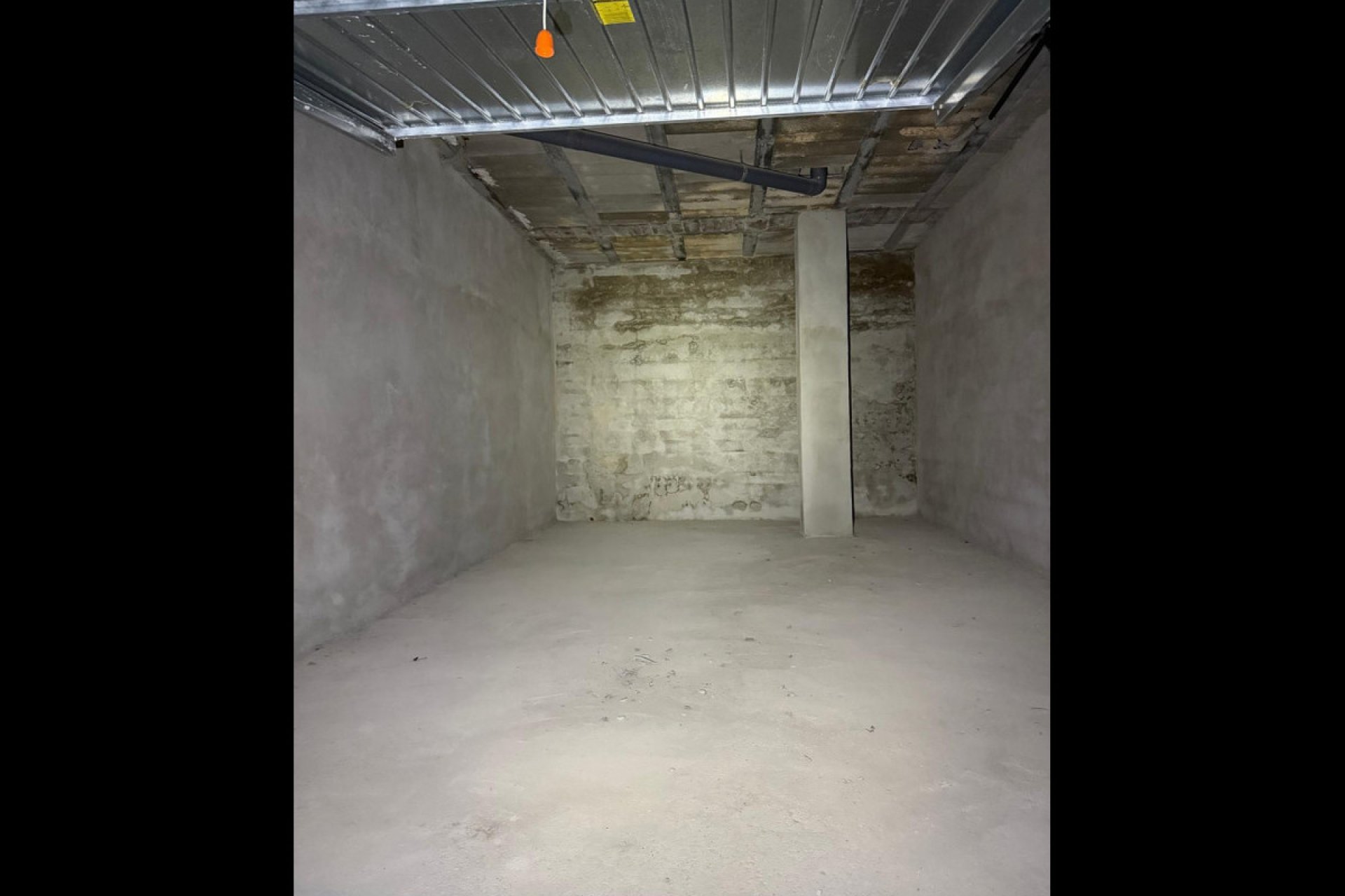 Resale - Garage -
Torrevieja - Torrevieja Centro