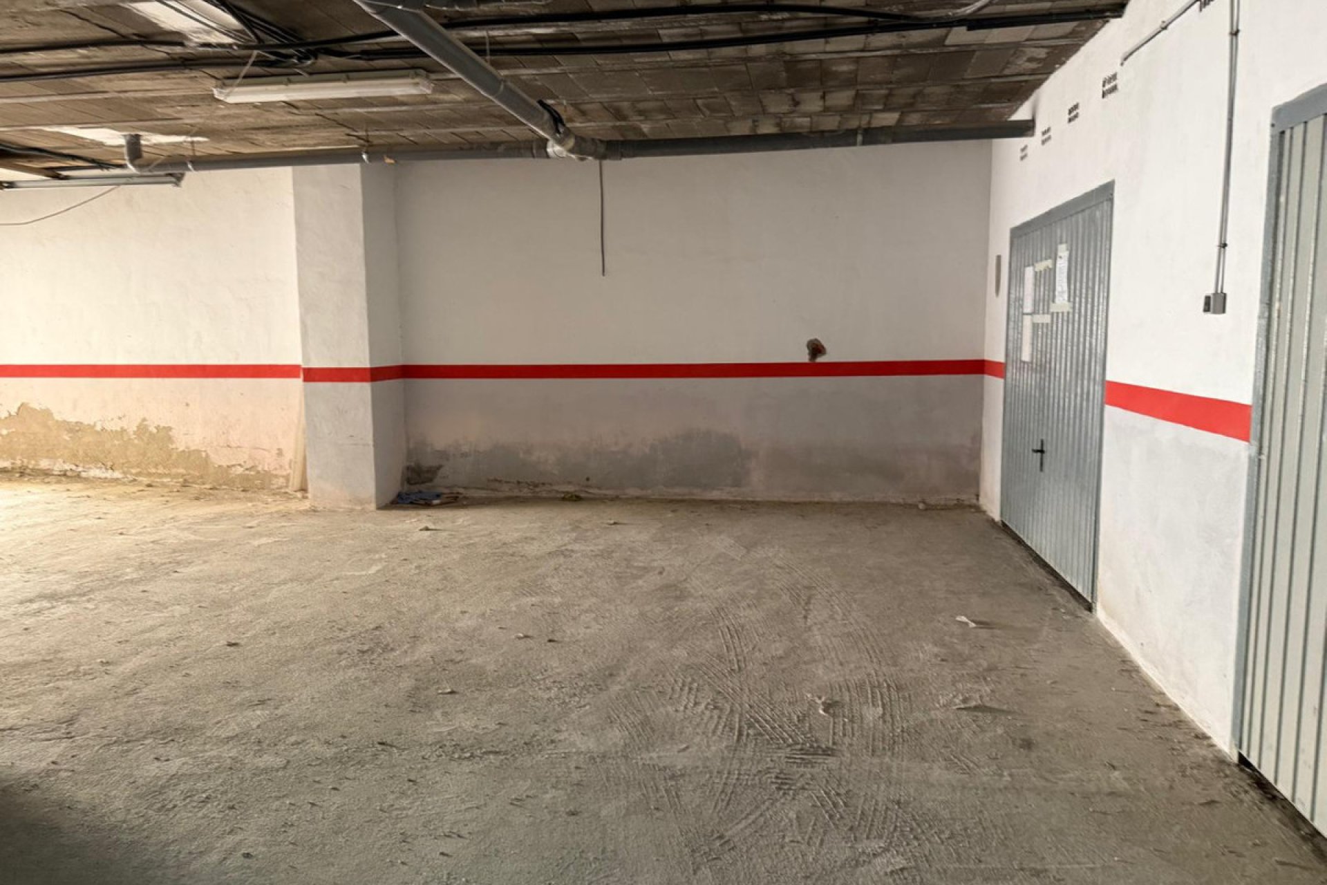 Resale - Garage -
Torrevieja - Torrevieja Centro