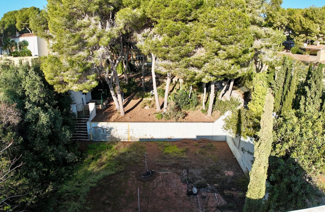 Resale - land -
Benissa - La Cometa