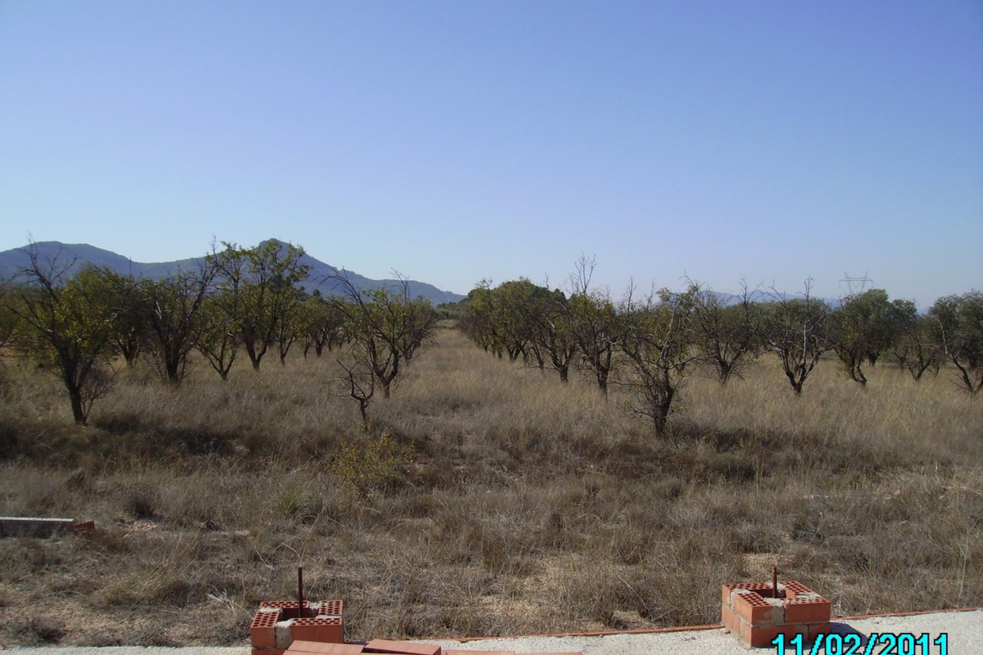 Resale - land -
Biar - Biar Centro