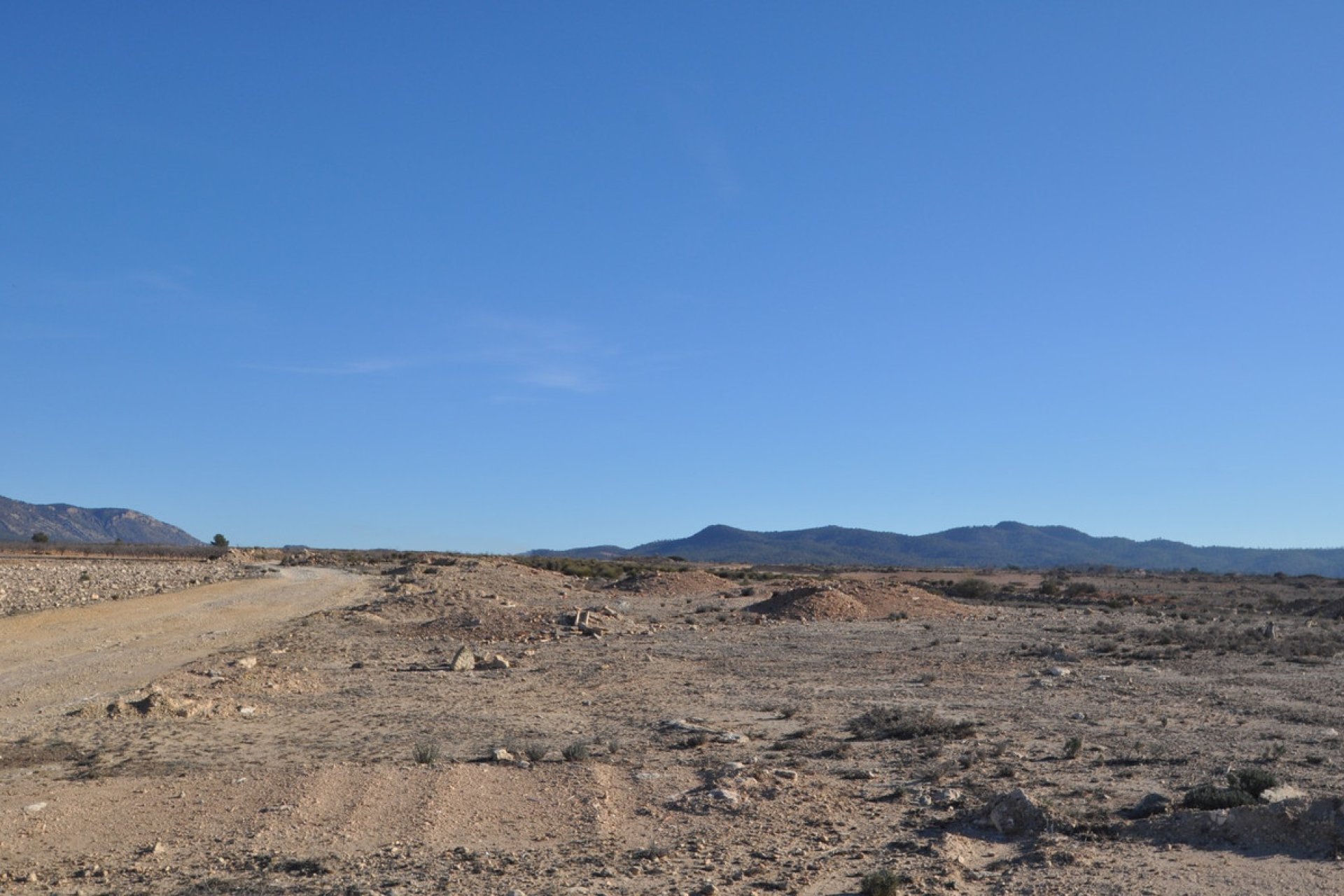 Resale - land -
Pinoso - Pinoso Centro