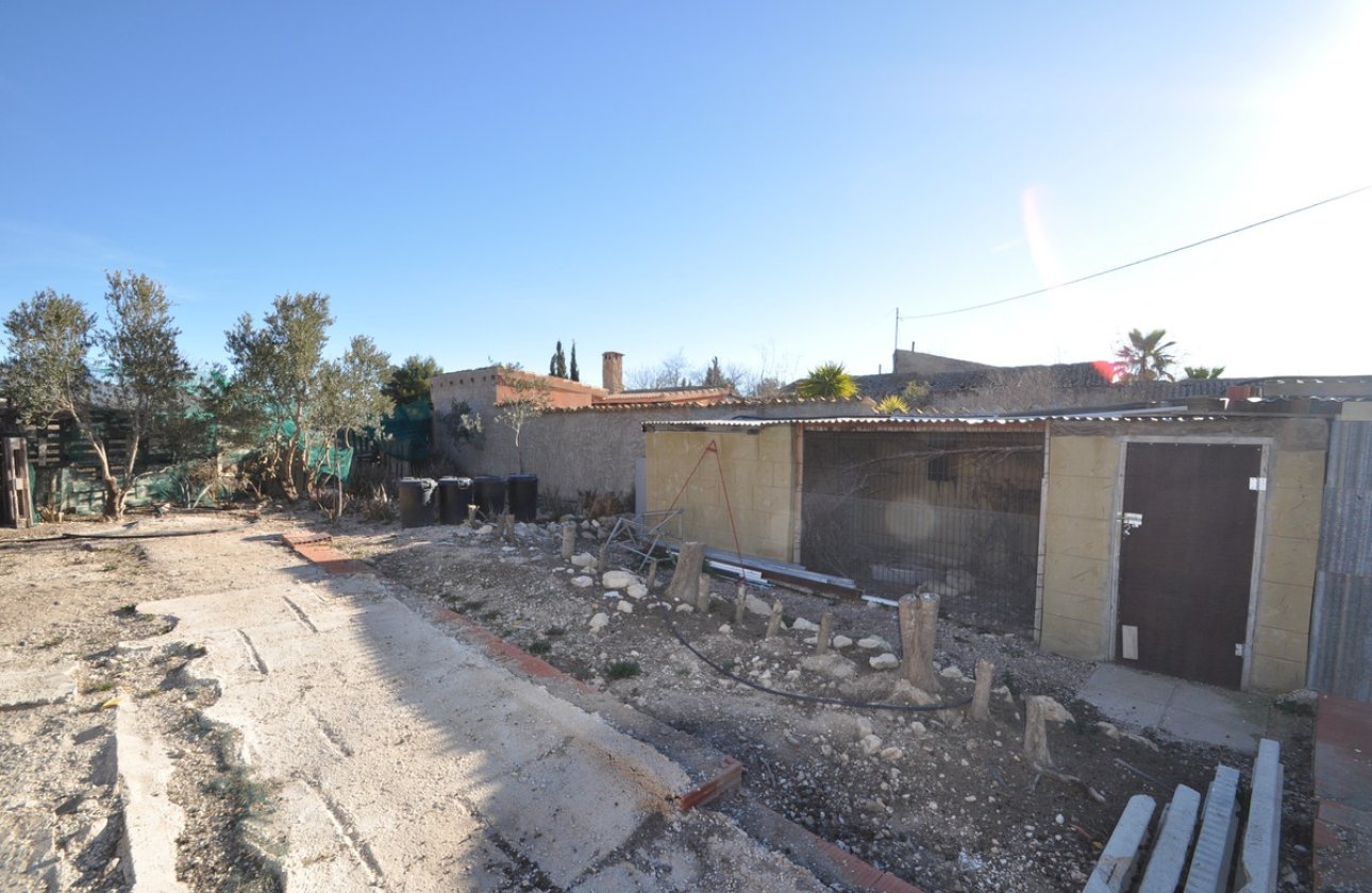 Resale - land -
Pinoso - Pinoso Centro