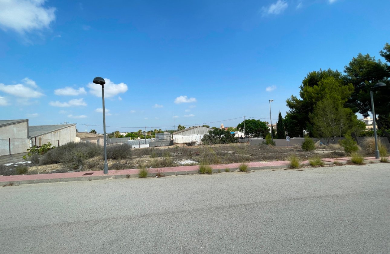 Resale - land -
Rojales - Benimar