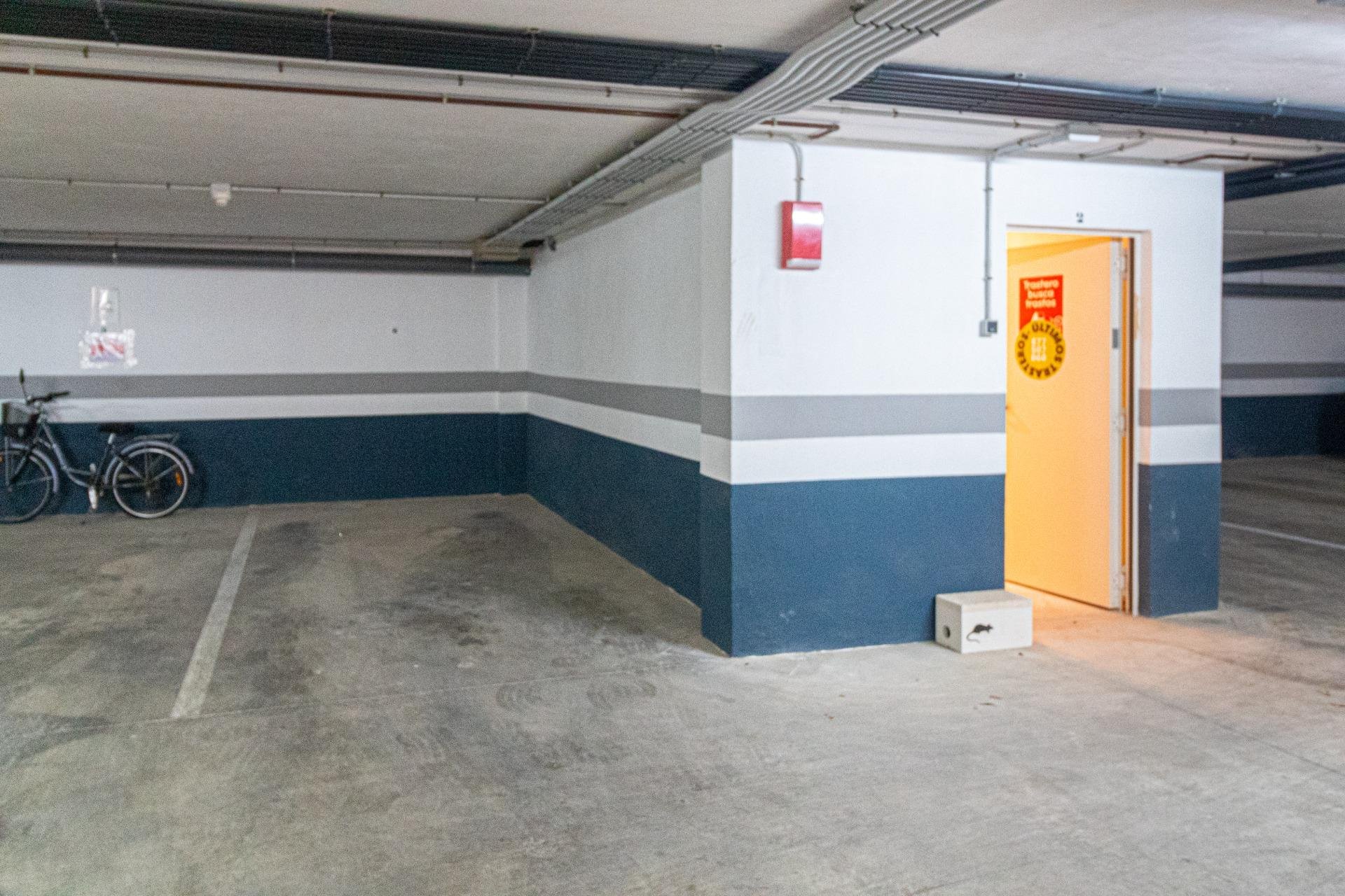 Resale - Parking -
Orihuela Costa - Agua Marina