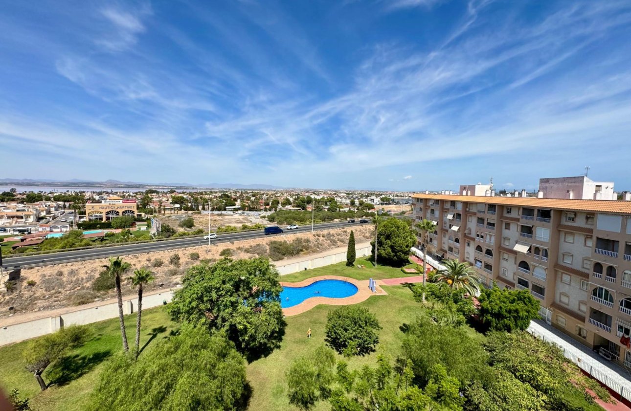 Resale - Penthouse -
Torrevieja - Centro