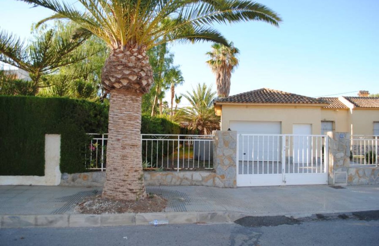 Resale - Plot / Land -
Orihuela Costa - Cabo Roig