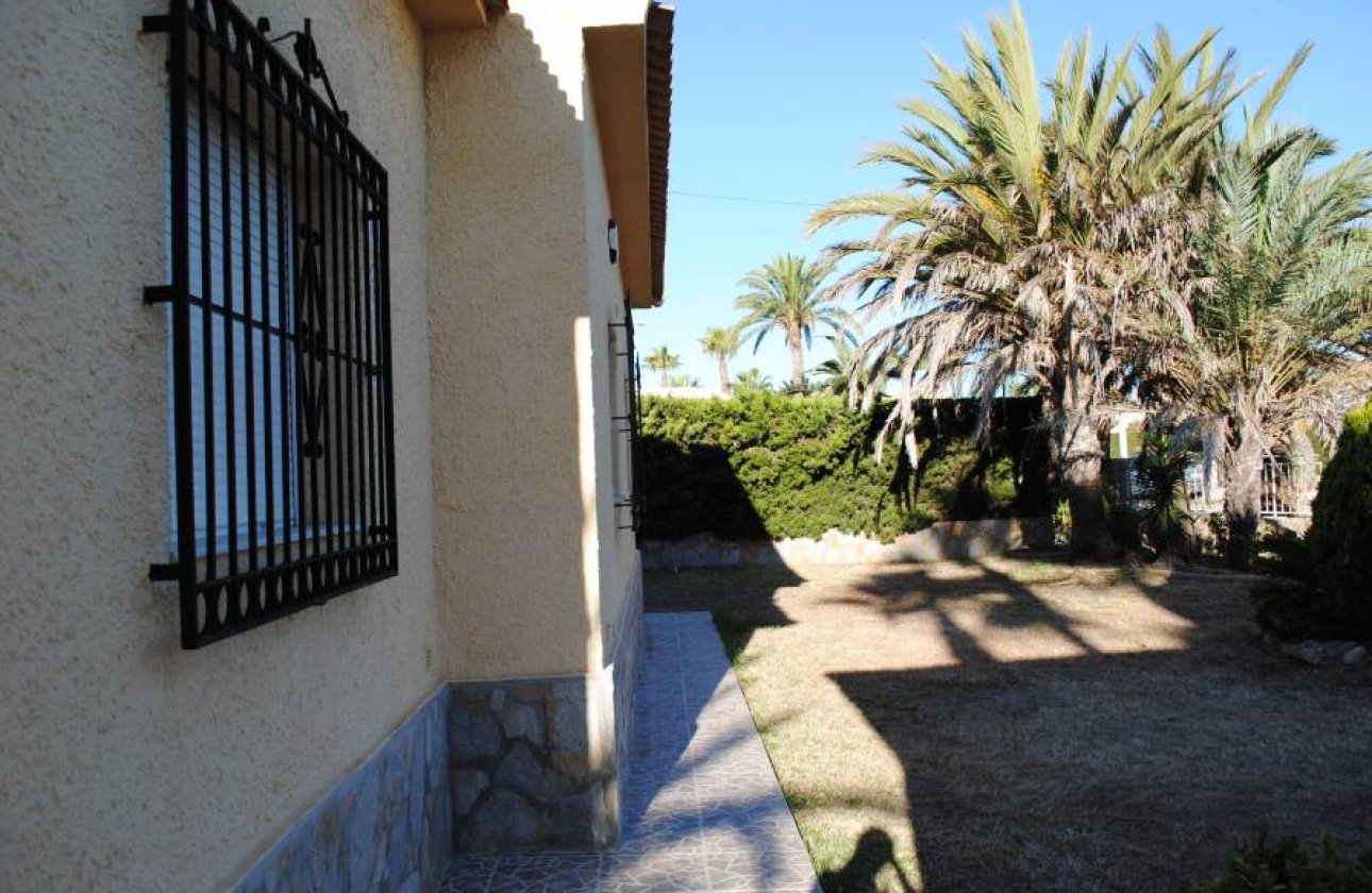 Resale - Plot / Land -
Orihuela Costa - Cabo Roig