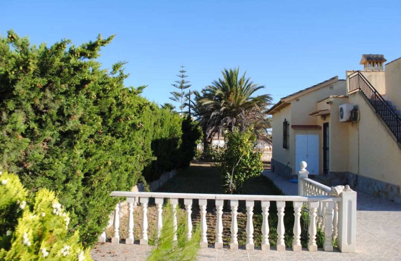 Resale - Plot / Land -
Orihuela Costa - Cabo Roig