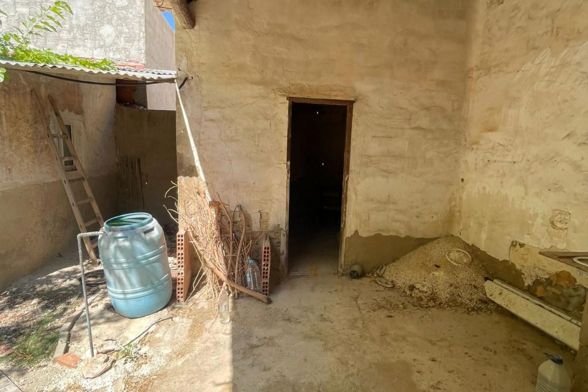 Resale - Terraced house -
Formentera del Segura - Casco urbano