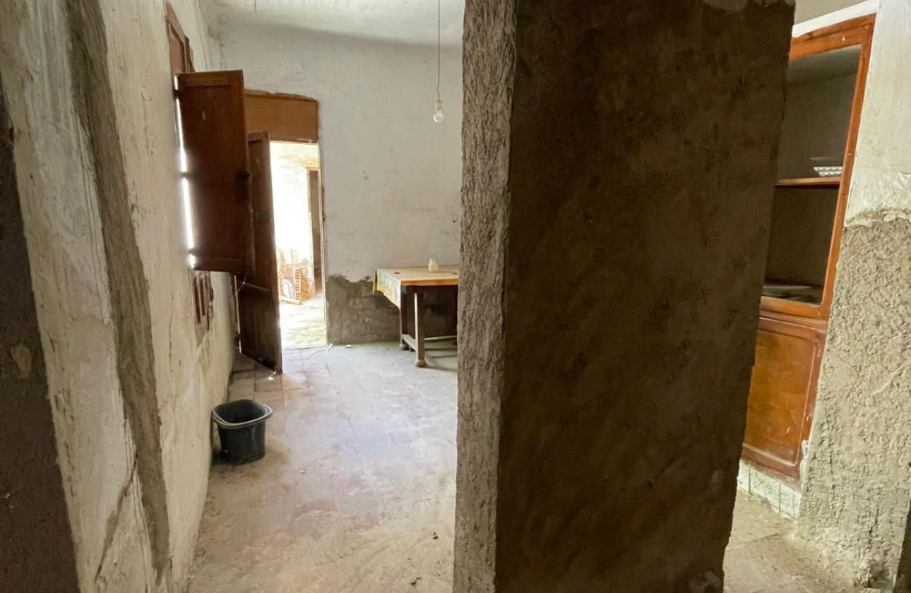 Resale - Terraced house -
Formentera del Segura - Casco urbano