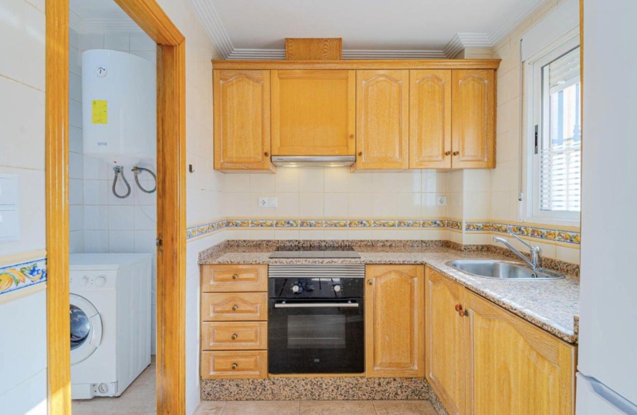 Resale - Terraced house -
Orihuela Costa - Los Altos