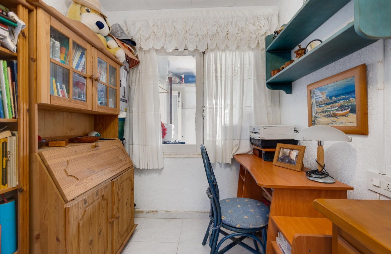 Resale - Terraced house -
Torrevieja - Los Ángeles