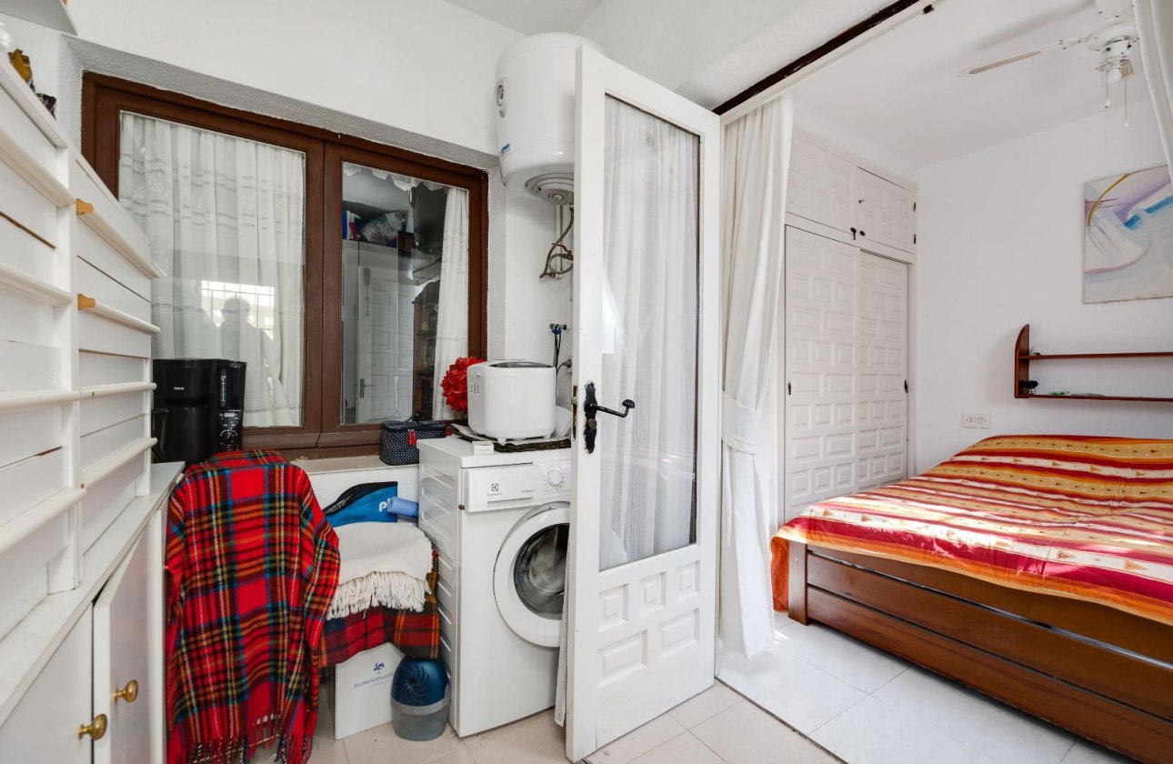 Resale - Terraced house -
Torrevieja - Los Ángeles